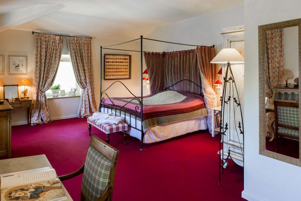 Loriol-du-Comtat Chateau Talaud B&B 객실 사진
